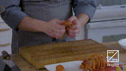 Andrew - How to Lobster-007_Ƶָ(3) 00_00_00-00_00_30.gif